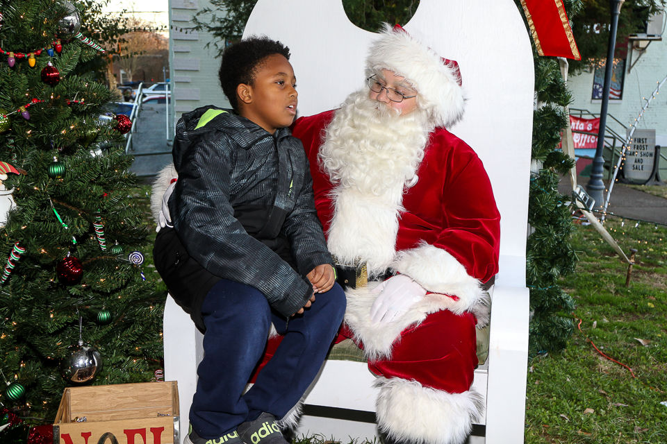 Winter Carnival _ Santa 11-24-19-8588.JPG